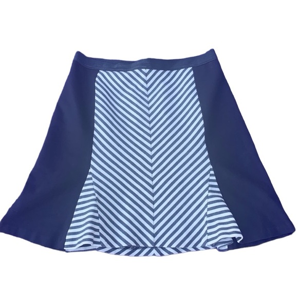 Ann Taylor women’s skirt blue white flare size 6 nautical coastal beachy - Picture 1 of 10